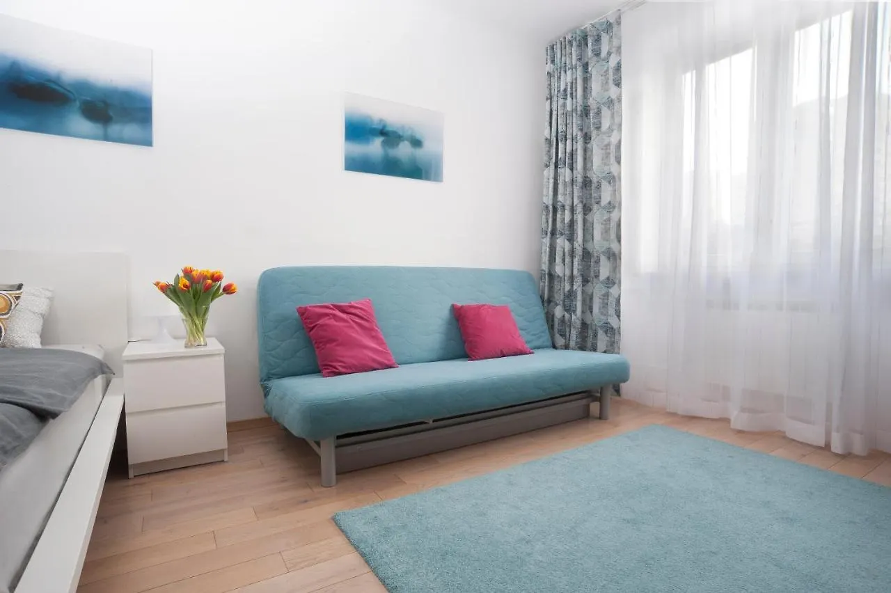 Apartment Elektoralna Варшава 0*,