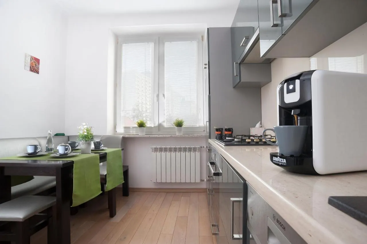 Apartment Elektoralna Варшава Польша